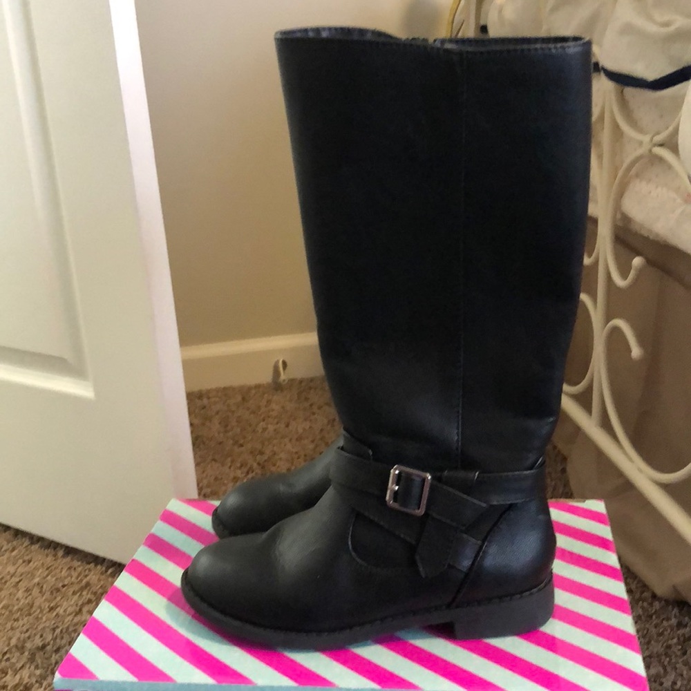 Cat & Jack Girl’s Black riding boots. Size 13